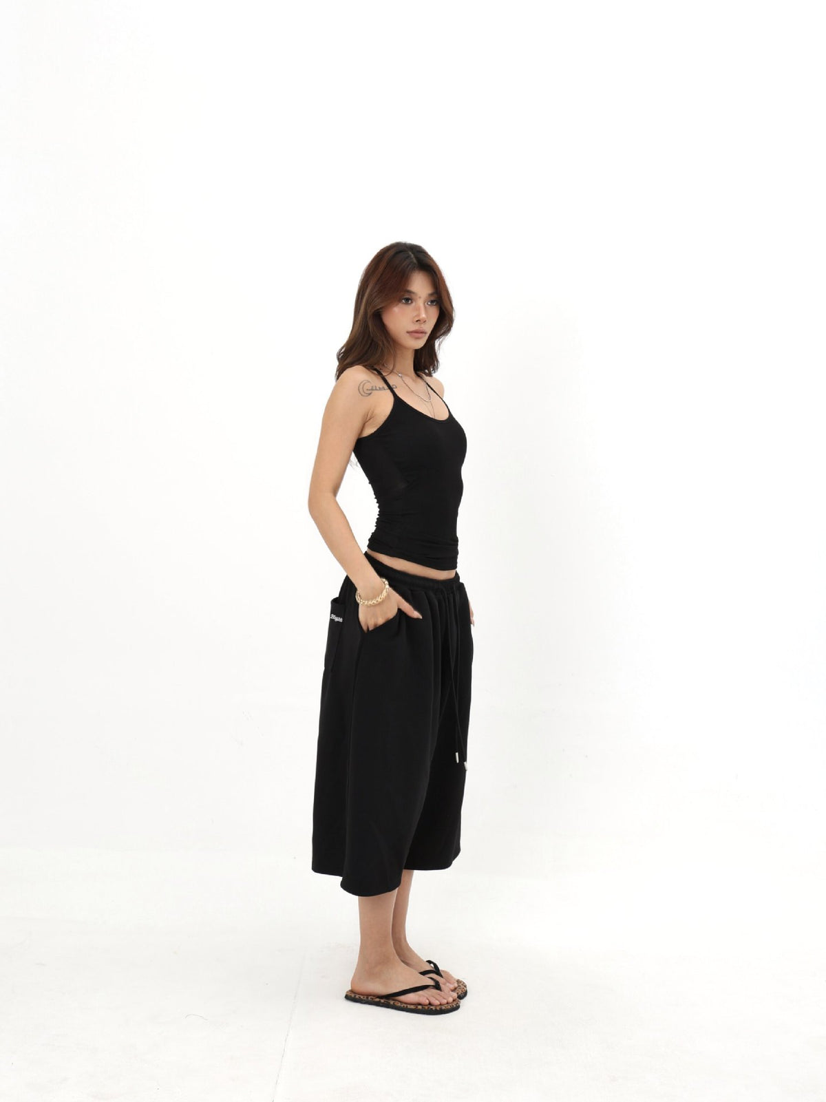 Pantalones Casuales de Pierna Ancha — Mujer