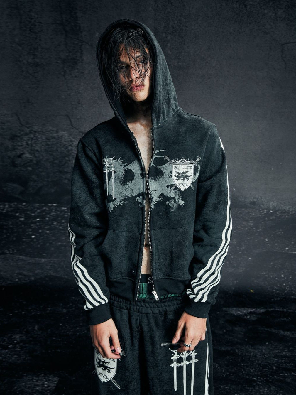 Hoodie estampado mitológico rosa - WEARLUMINA